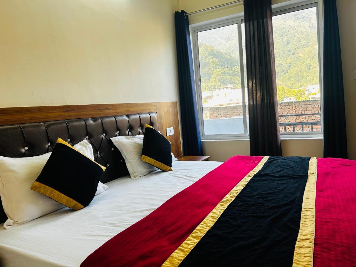 Chandra Palace Rishīkesh Esterno foto
