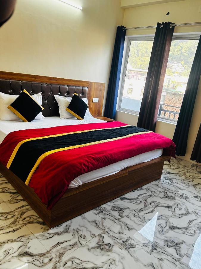 Chandra Palace Rishīkesh Esterno foto